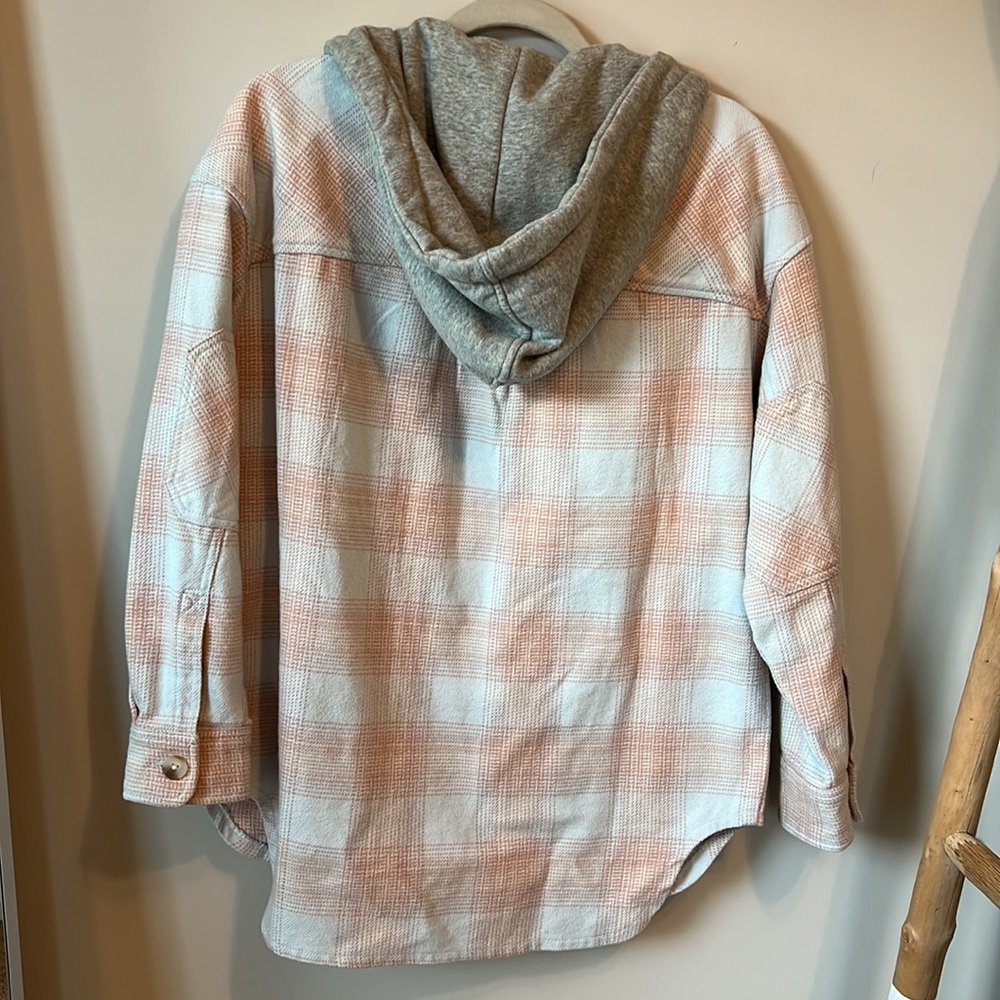 🏷️BDG Shacket - Picture 4 of 9